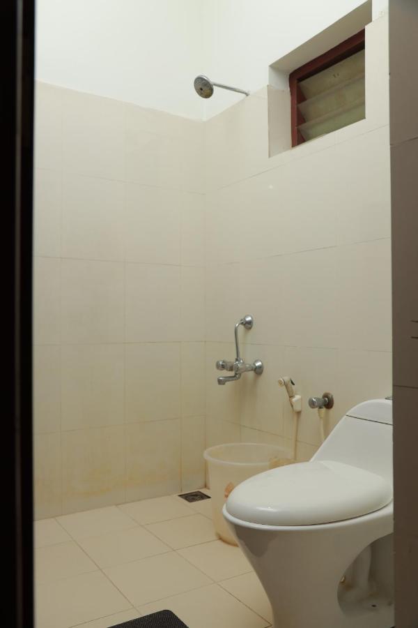 Baywatch Beach Resort Alappuzha Exterior photo